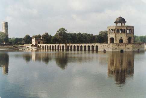 lahore hiran minar